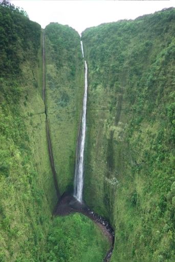 hiilawe falls is one of the big island waterfalls you can hike to