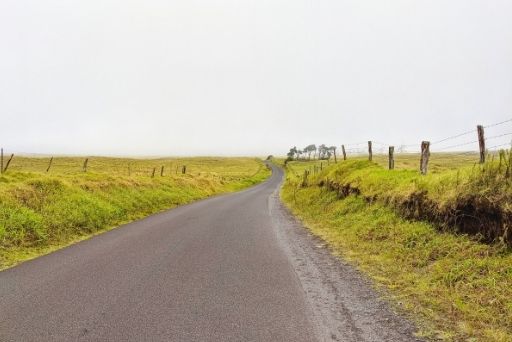 mana road is a hard route biking in kona