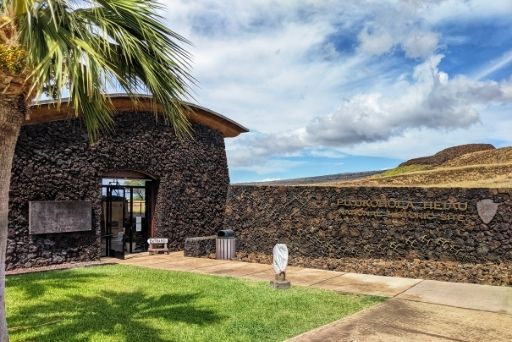 Entrance to Pu'ukohola Heiau Visitor Center
