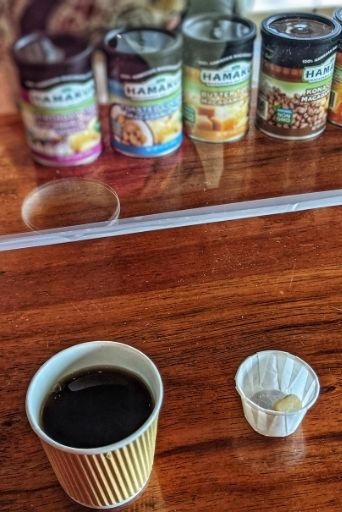 hamakua free sample tasting of macadamia nut big island
