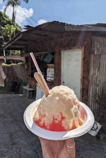 shave ice from kaloa gifts is a refreshing things to do in captain cook hawaii