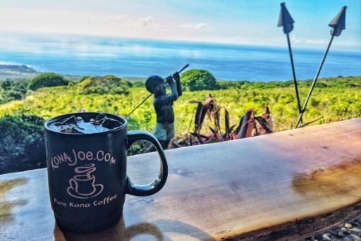 kona joe is a beautiful spot for coffee and a view; things to do in captain cook hawaii