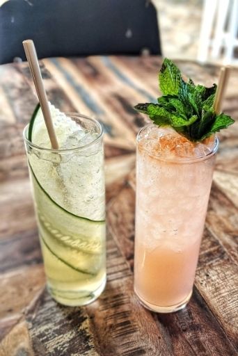 kuleana rum shack serves the best mai tais on the island