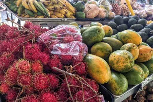 fruit at hilo farmers market
