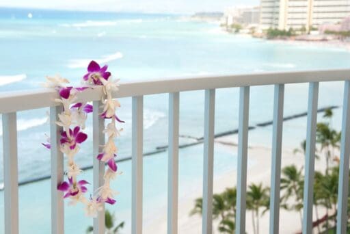 lei on hotel lanai