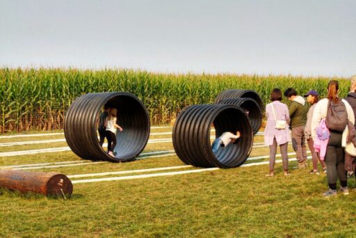 stocker farm tube roll