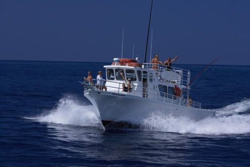 bite me sportfishing private charter boat in kona