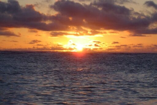 view of sunset that you could see on Best Sunset Dinner Cruise Big Island