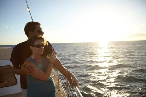 hawaii natuical sunset sail experience from kona