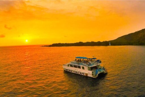 body glove historical sunset dinner cruise from kona