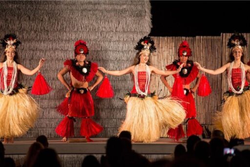 kona luau hula dance