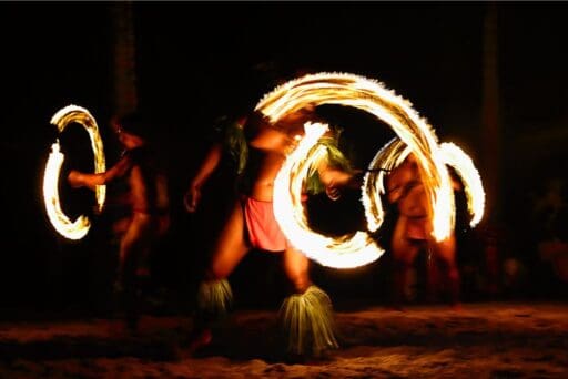kona luau fire dancer