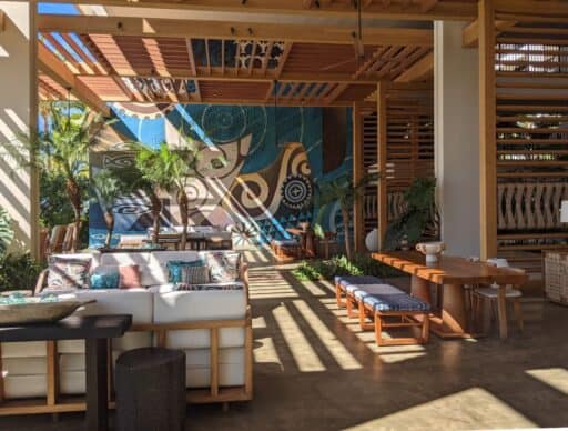 lobby lounge area at mauna lani, one of the best places to stay on the Big Island for couples