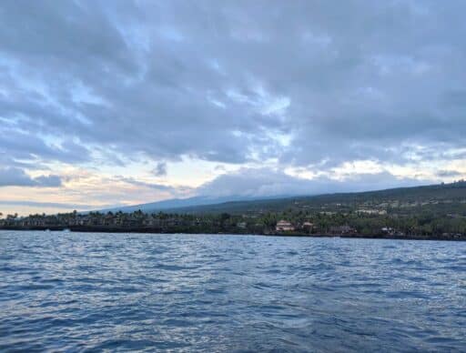 keauhou bay view from water