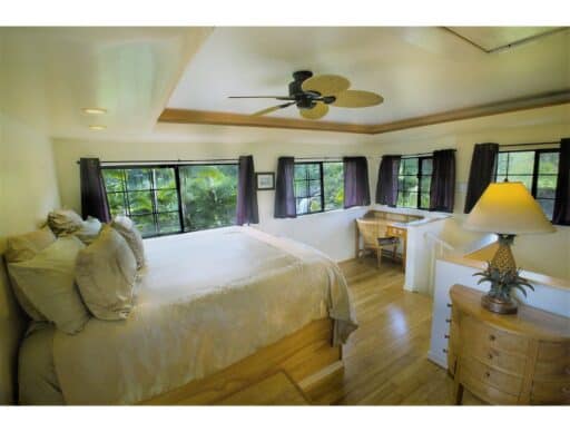 room with waterfall view at inn at kulaniapia falls