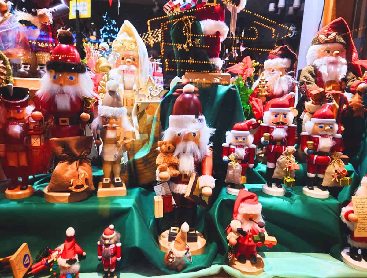 santa nutcrackers on display in the front nutcracker museum window