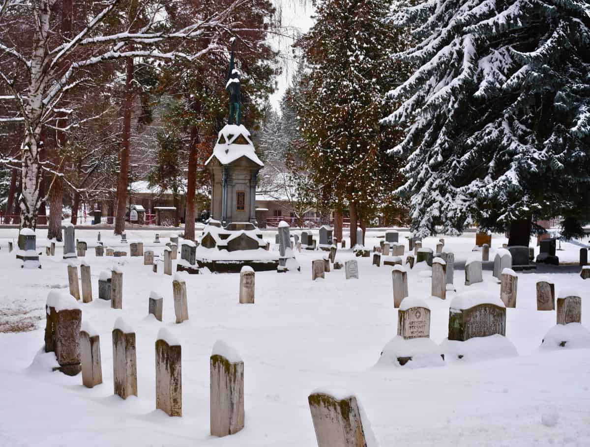 greenwood cemetery can be a weird thing to do spokane