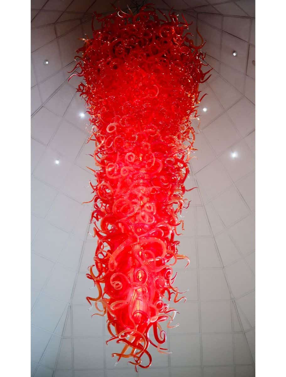 weird giant red chandelier by dale chihuly at the jundt art museum in spokane