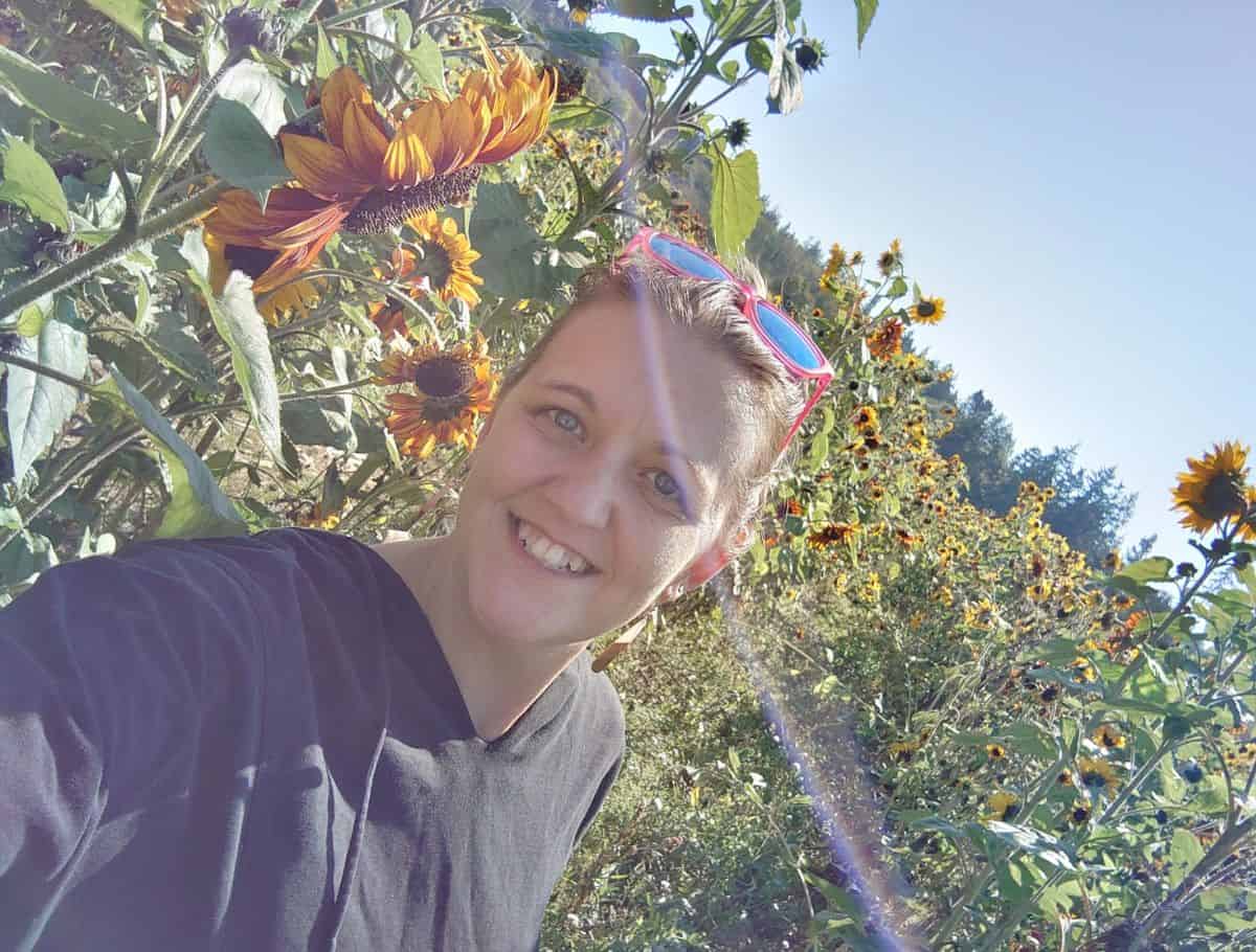 selfie of me in a sunflower field at k&r farm stand